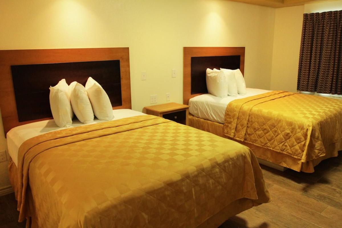 Maverick Inn Eagle Pass Εξωτερικό φωτογραφία
